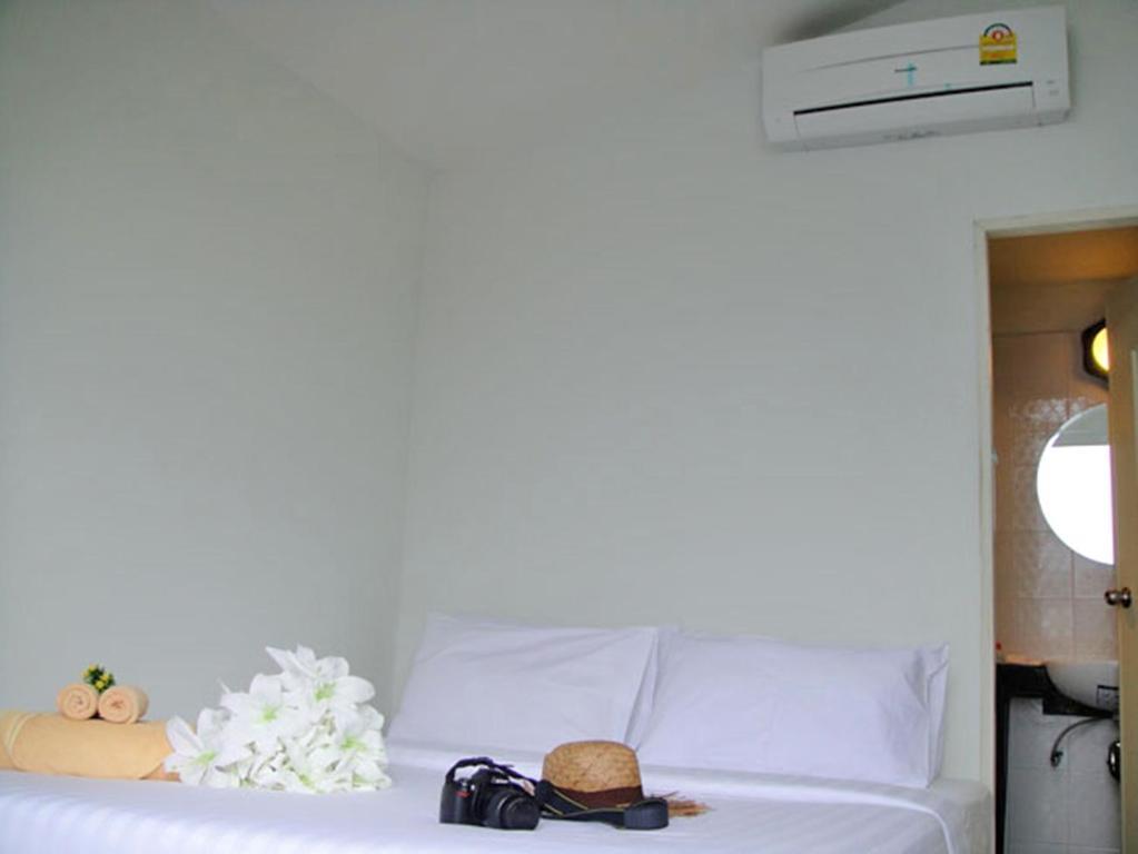 Bed and Breakfast Harmony Bed & Bakery à Koh Lipe Chambre photo